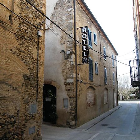 Hotel De La Font Peralada Exterior photo